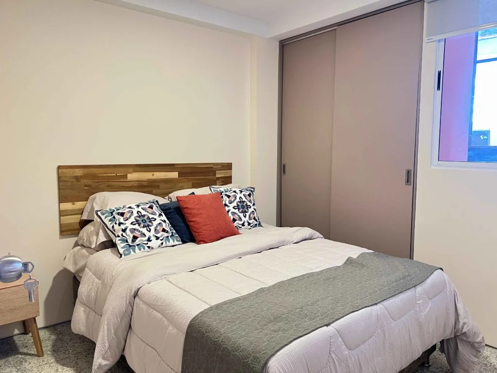 HABITACIÓN PRINCIPAL